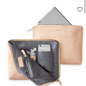 Mark & Graham Large Commute Clutch- never used!